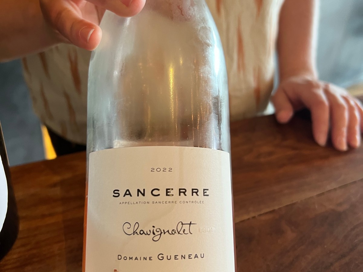 Domaine Gueneau’s 2022 Sancerre “Chavignolet” Rosé: A Loire Valley&nbsp;Delight
